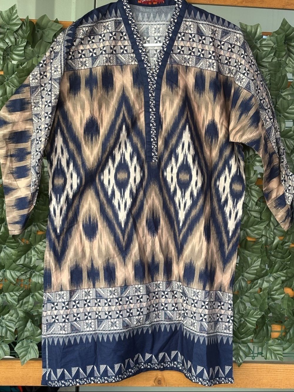 Khaadi Navy & Beige Geometric V‑Neck Tunic
